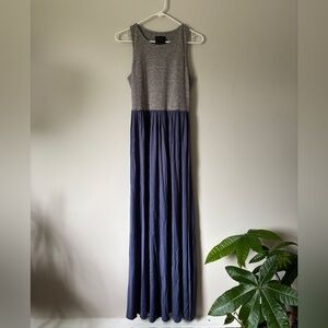One Market Sleeveless Gray and Blue Maxi Dress Size S
